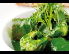 Descubre el auténtico sabor de Bélgica con nuestra receta de paling in ‘t groen, ¡una delicia culinaria imperdible!
