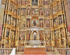 Descubre Nivelles: Turismo en la Basílica de San Gerónimo